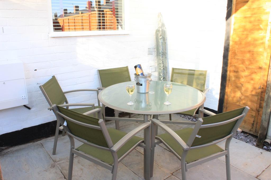Arden Holiday Lettings Stratford-upon-Avon Exterior foto